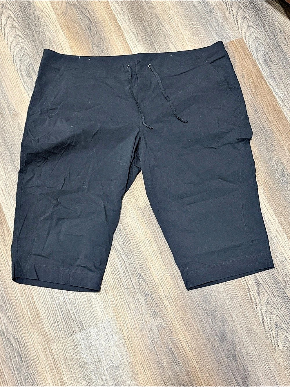 NWOT Columbia Hybrid Shorts